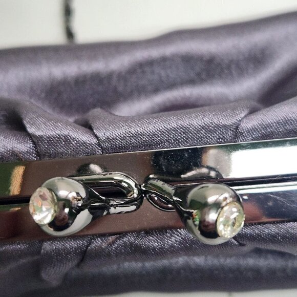 Jessica Mcclintock Gunmetal Kiss Lock Satin Evening Purse Crossbody Chain - Picture 4 of 5